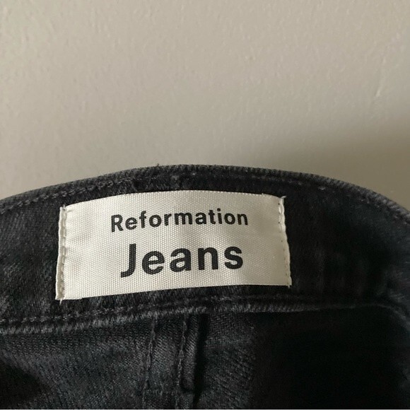 Reformation High Rise Faded Distressed Jeans 23 - Picture 5 of 9